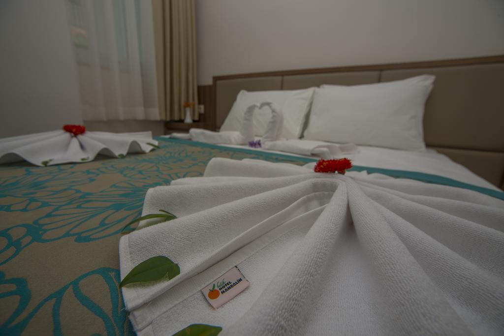Mandalin Hotel Antalya Rum bild