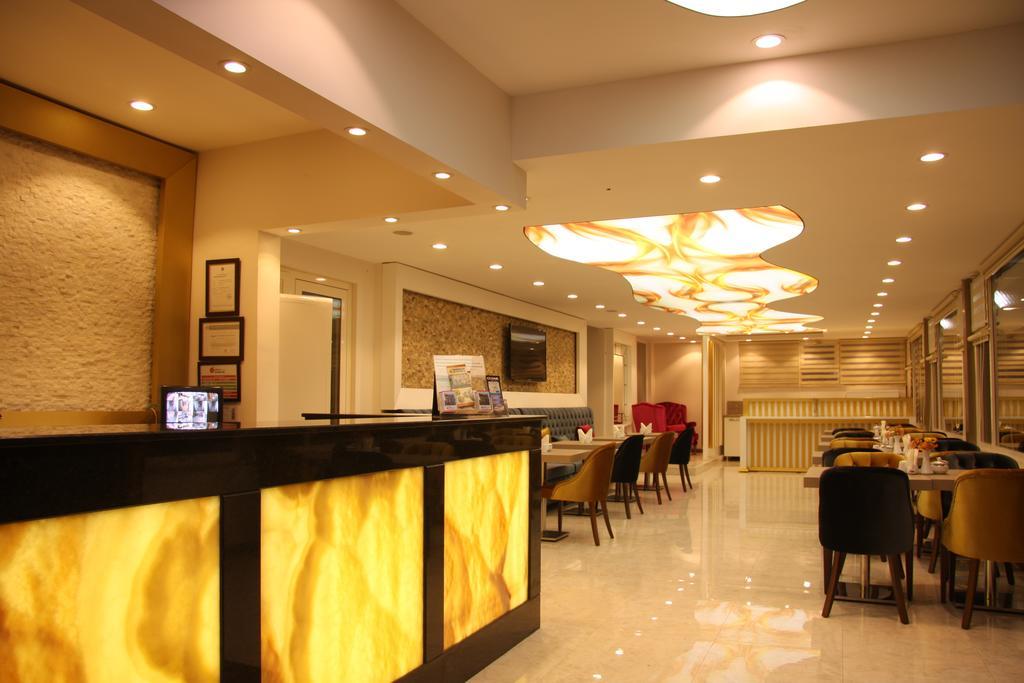 Mandalin Hotel Antalya Exteriör bild